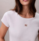 T-shirt Donna slim in cotone a coste con stemma Calvin Klein Jeans