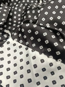 Camicia crop bianca Emme Marella in twill stampato con dettagli geometrici
