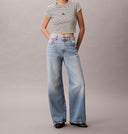 T-Shirt donna a righe a costine sottili Calvin Klein