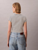 T-Shirt donna a righe a costine sottili Calvin Klein